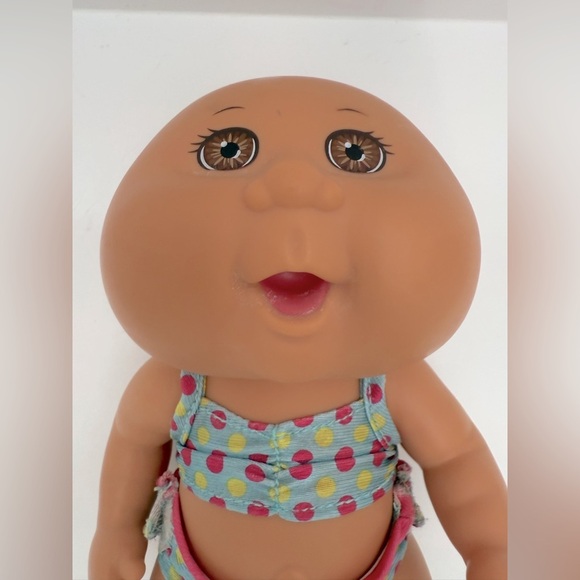 9โ Cabbage Patch Kids Deluxe Splash 'N Float Tiny Newborn doll - Picture 4 of 8